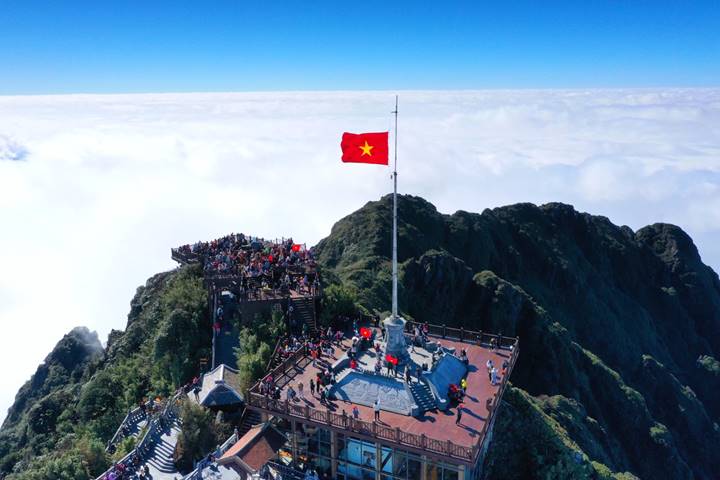 Đỉnh núi cao nhất ở Tây Bắc Đỉnh núi cao nhất ở Tây Bắc